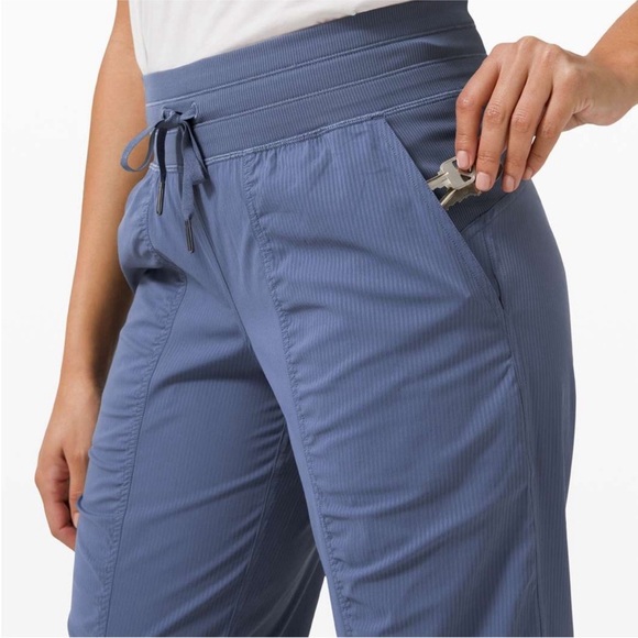 Lululemon Dance Studio Jogger in Ink Blue - Size 4 - Picture 2 of 9